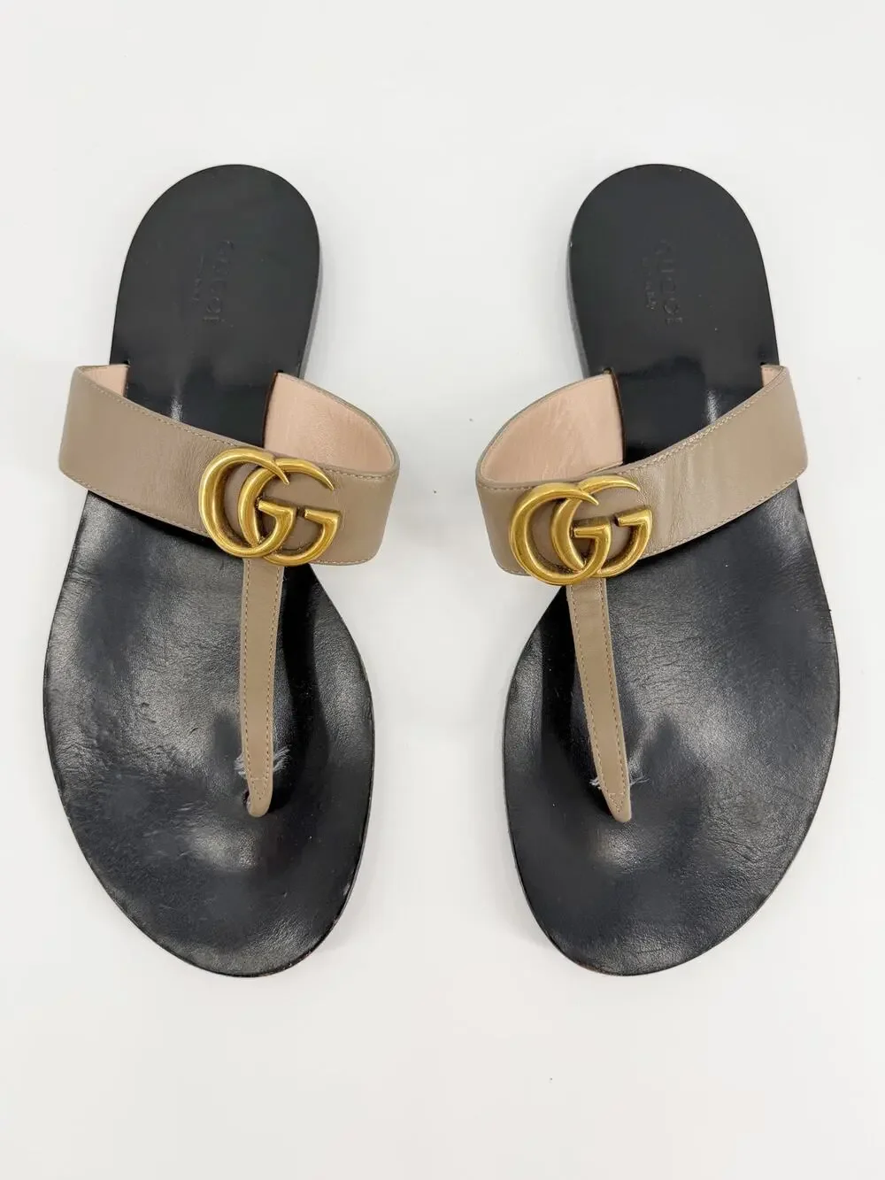 Gucci Marmont Black Leather Double G Logo Thong Sandals Flat Size 39 EU 9